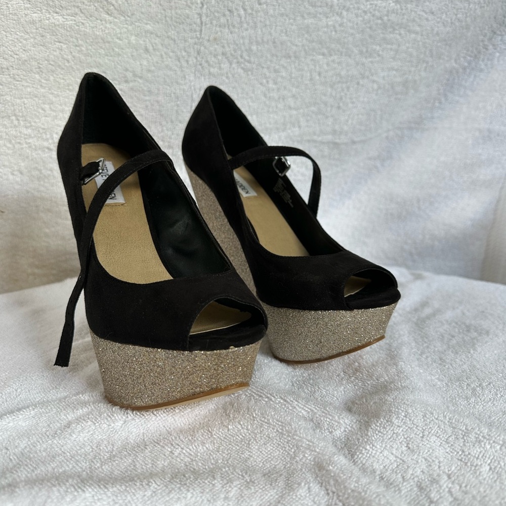 Elegant Black and Gold Wedge Heels